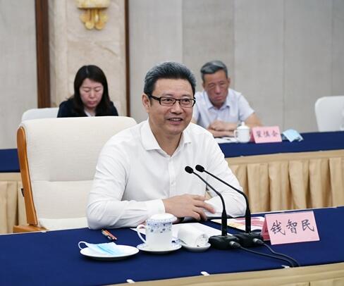 國(guó)家電投黨組書記、董事長(zhǎng)錢智民拜會(huì)重慶市委副書記、市長(zhǎng)唐良智