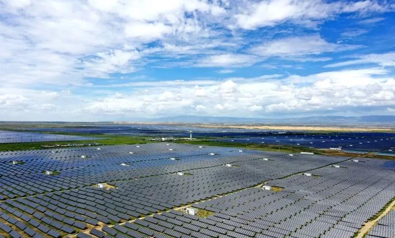 內(nèi)蒙古、甘肅、青海、寧夏3000萬千瓦大型風(fēng)電光伏基地項目有序開工（附名單）