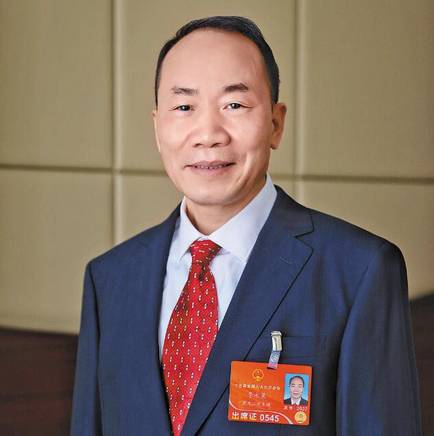 【兩會(huì)】國(guó)網(wǎng)黑龍江省電力有限公司董事長(zhǎng)、黨委書(shū)記李永萊：扛牢保供電政治責(zé)任 推動(dòng)能源綠色低碳轉(zhuǎn)型