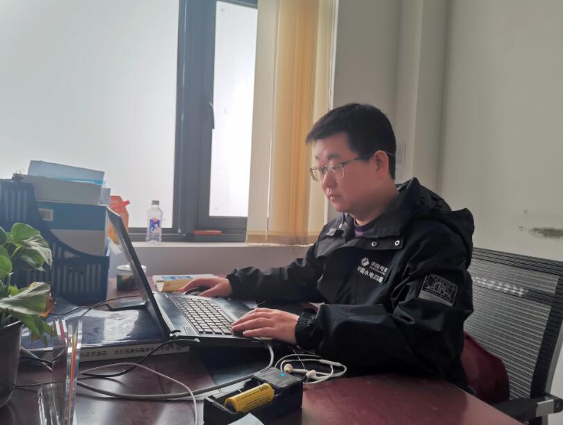 劉凡武：砥礪深耕志未泯，不負(fù)山河不負(fù)卿