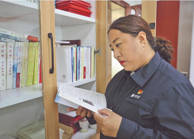 扎桑卓瑪:當好邊境縣的“點燈人”