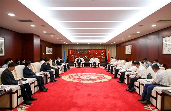 溫樞剛會(huì)見(jiàn)中國(guó)進(jìn)出口銀行黨委書(shū)記、董事長(zhǎng)吳富林