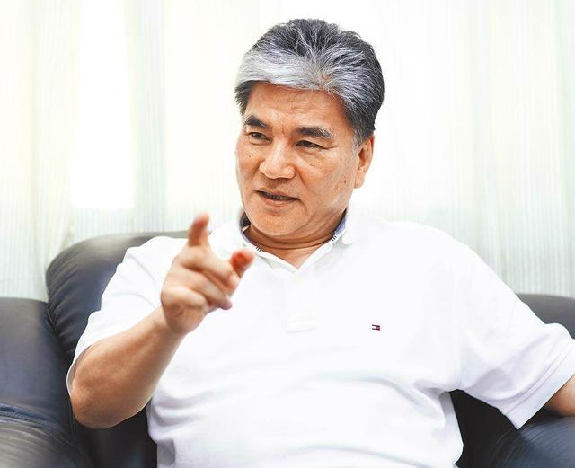 民進(jìn)黨能源政策恐讓臺(tái)灣賠8000億新臺(tái)幣!李鴻源一看嚇壞:沒(méi)救了