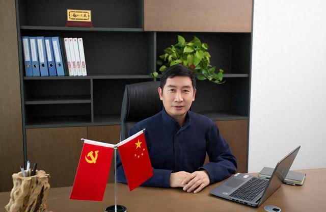 【兩會(huì)好聲音】全國(guó)人大代表、泰和新材董事長(zhǎng)宋西全：加強(qiáng)用戶側(cè)儲(chǔ)能建設(shè)，促進(jìn)新能源行業(yè)健康發(fā)展