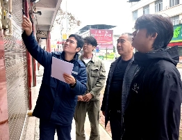 湖北通城：供電員工上門，解惑用戶“多扣”電費(fèi)之謎